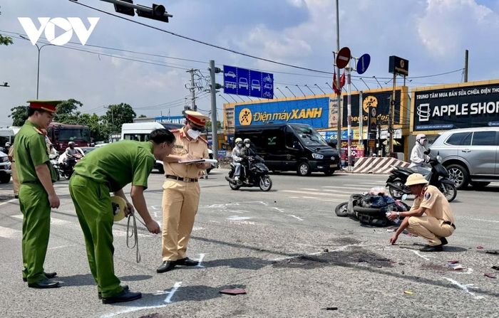 Tai nạn kinh hoàng trên Quốc lộ 51 khiến 2 người t.u.v.o.n.g