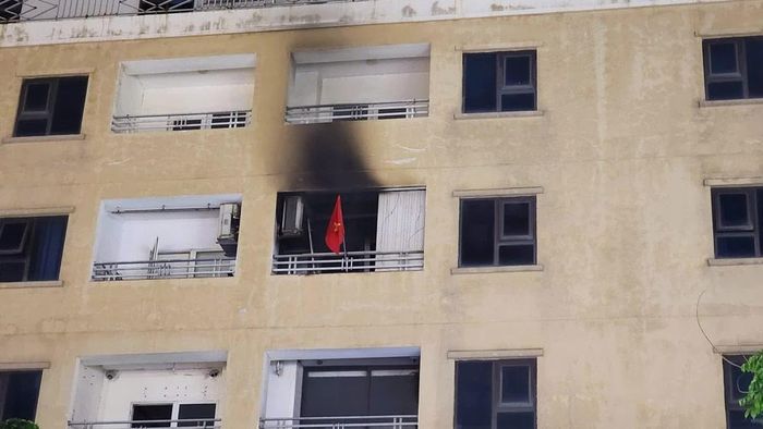‘Khu phố tây’ náo loạn vì cháy ở chung cư Mường Thanh